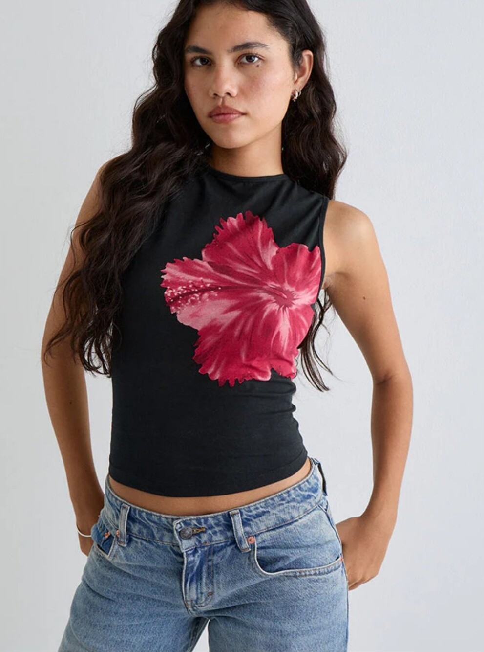 NWT Motel Leen Top in Black Hibiscus Flower Pink